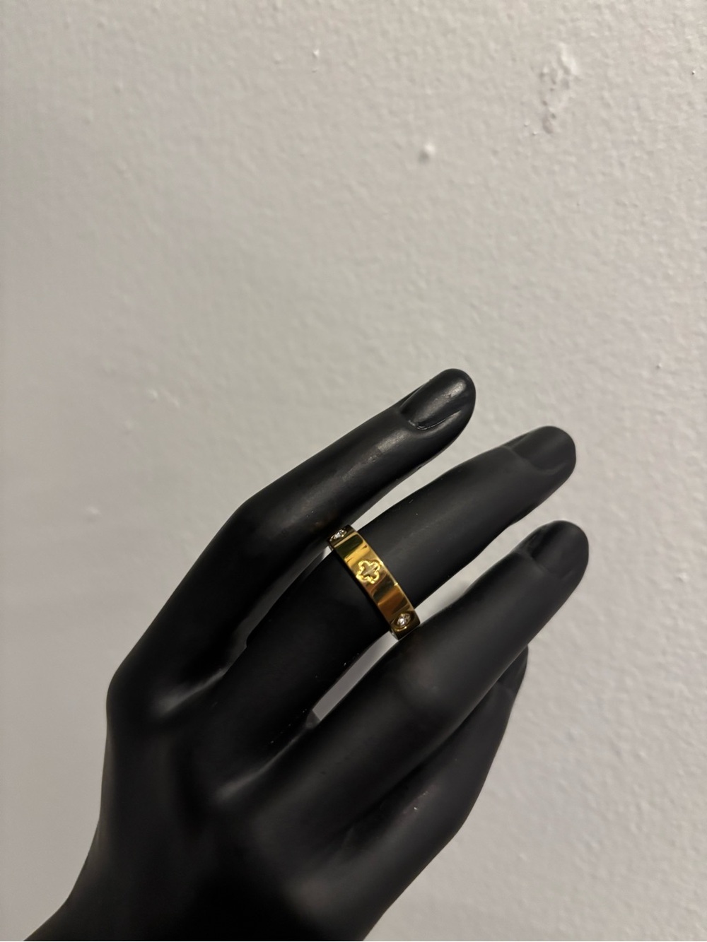 Classic Gold Band Ring with Subtle Clover Detail